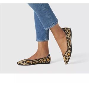 Rothy’s size 7 pointed toe Big Cat print NEW